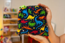 Cargar imagen en el visor de la galería, Sabanitas a medida para tu cuna Colecho. Nuestras sábanas para colecho están fabricadas con telas suaves de algodón de la mejor calidad, para proporcionar un suave contacto con la piel de tu bebé.